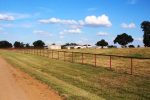 Une ferme tout confort sur 16 hectares pour attendre l’avion. © Equiflight 