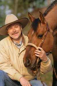 Peter Kreinberg, l’entraîneur allemand qui s’inspire beaucoup des méthodes de dressage western, dialoguera avec les visiteurs d’Americana. Courtesy : G. Boiselle