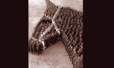 Hommage aux chevaux morts pour la paix