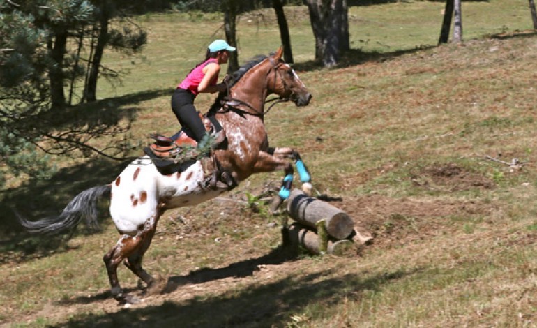Extreme Cowboy Race à Saint Julien aux Bois (19), Emma Vignal, The Extreme Winner Cowgirl